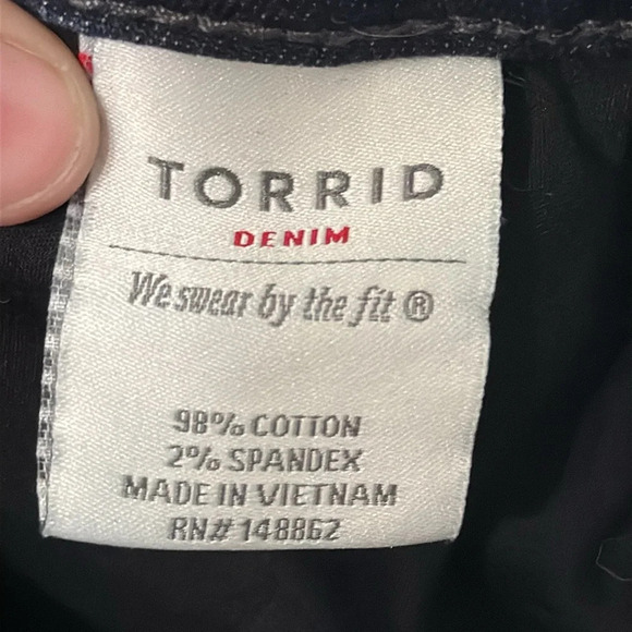 Torrid Dark Blue Jeans Slim Leg Size 18 R Torrid Denim - Picture 11 of 11